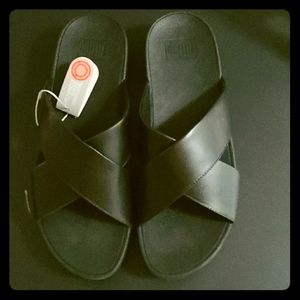 FitFlop Lulu Cross Slides